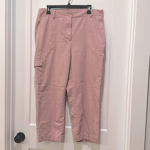 Talbots Cotton/Linen Cargo Pants - Picture 2 of 3